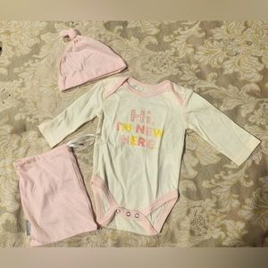 Hi I’m new here baby girl set